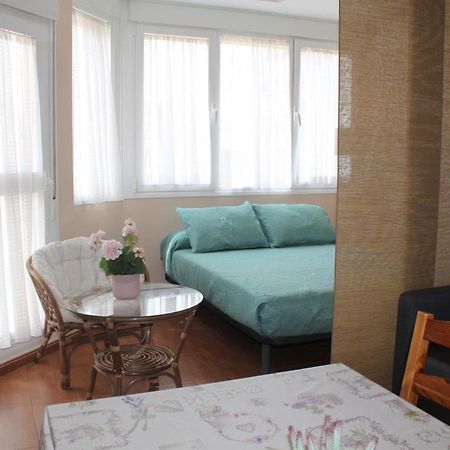 Apartamentos Torre Del Mar Esterno foto